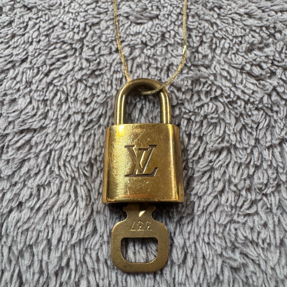 Louis Vuitton #337 Gold Padlock and Key on a chain
